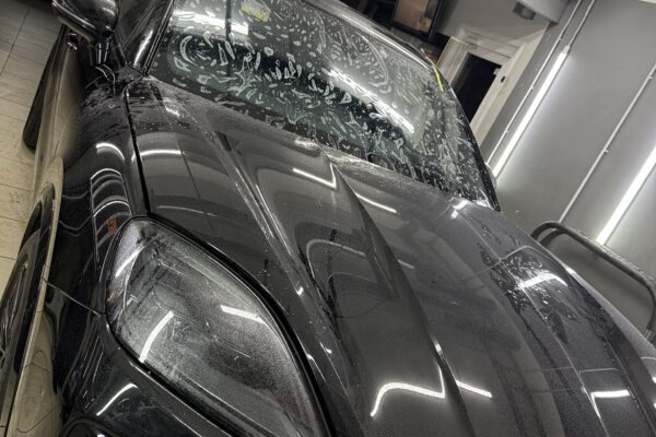 Бронь лобового стекла Porsche Cayenne — плёнка NAR Windshield, фото 4 | ProTint СПб