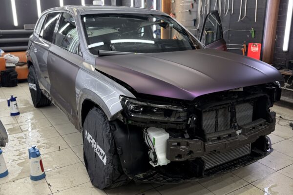 Оклейка PPF Geely Monjaro — плёнка FirePPF, NAR Windshield, Oracal — Оклейка кузова полиуретановой пленкой, фото 3 | ProTint СПб