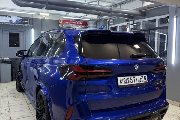Бронь лобового стекла BMW X5M — плёнка NAR Windshield — Оклейка лобовых стёкол, фото 2 | ProTint СПб