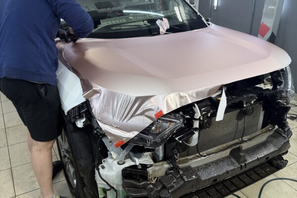 Оклейка в цветной полиуретан и шумоизоляция салона Toyota RAV4 — плёнка FirePPF и ComfortMat, фото 20 | ProTint СПб