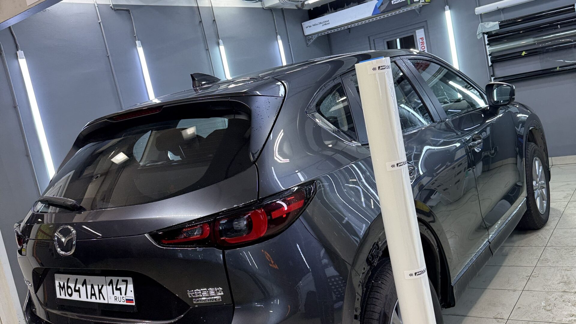 Оклейка кузова MazdaCX5 — плёнка NAR Premium 210 — Оклейка кузова полиуретановой пленкой | ProTint СПб